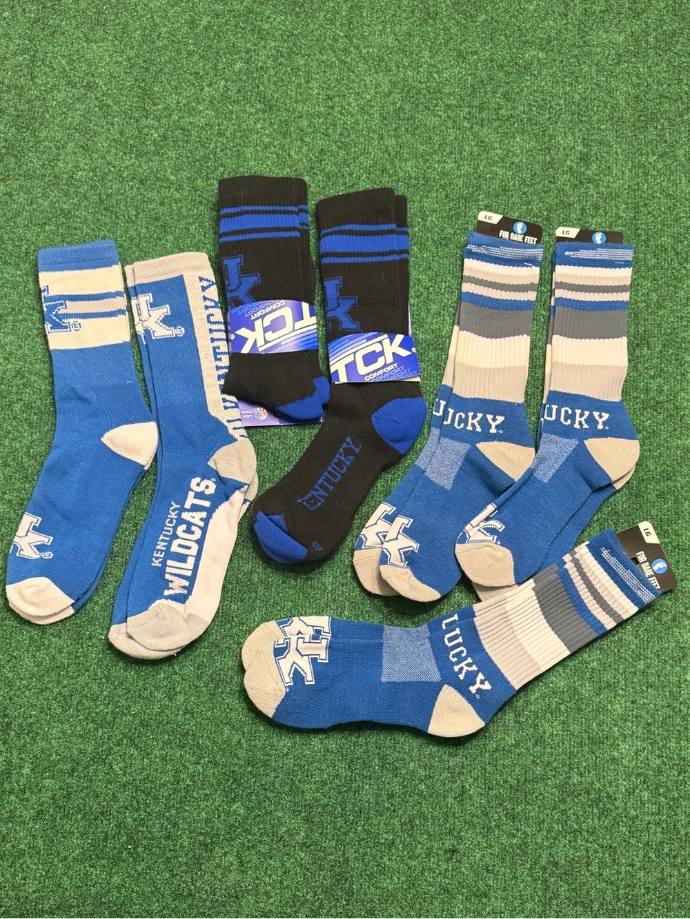 NEW University of Kentucky Wildcats Blue Crew Socks (7 Pairs of Assorted Styles)